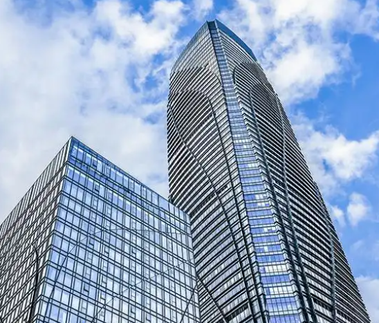 2025年酒店工程卫浴五金趋势：感应龙头与恒温花洒配置方案